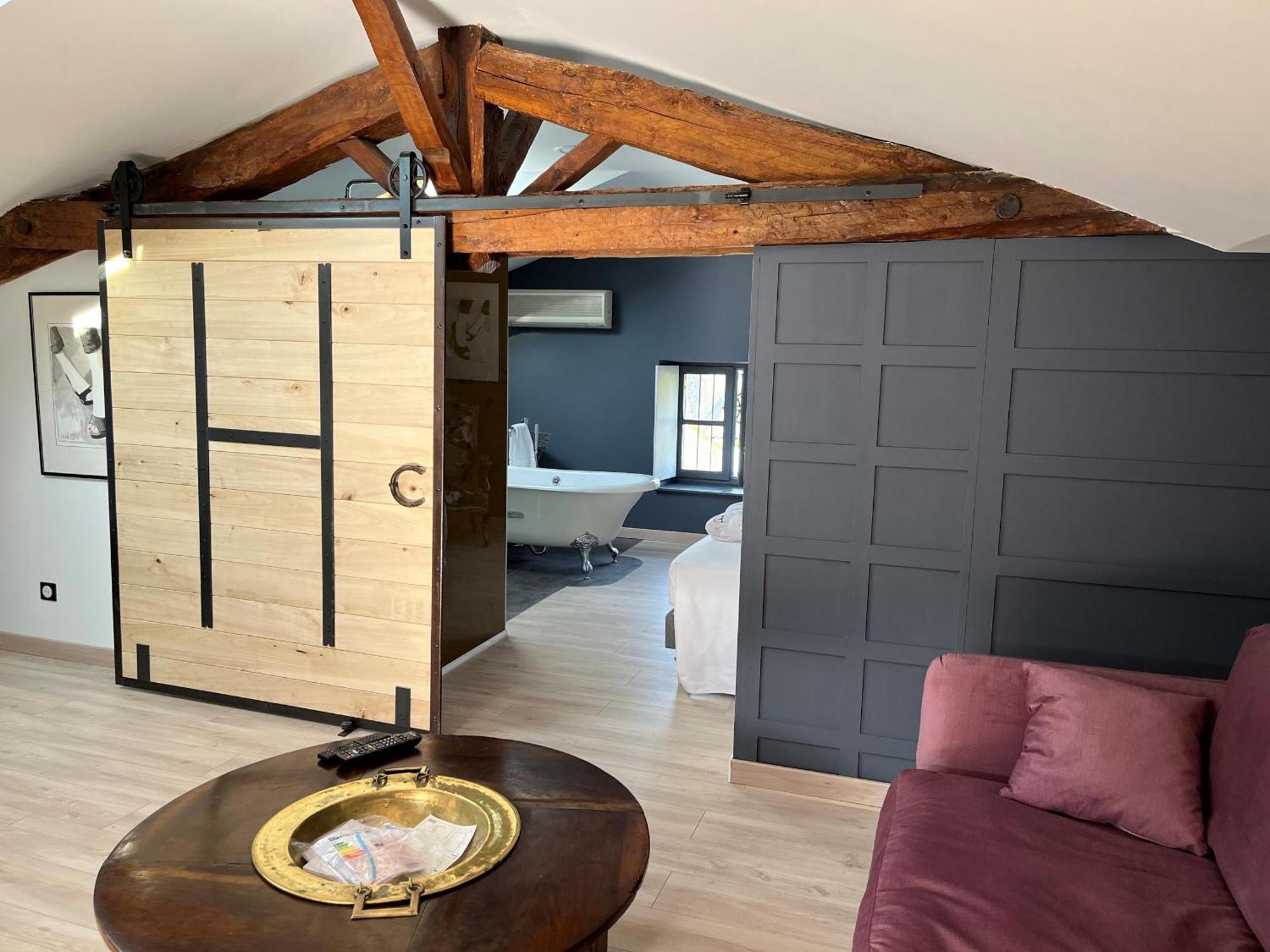 La Maison Des Consuls Mirepoix  Room photo
